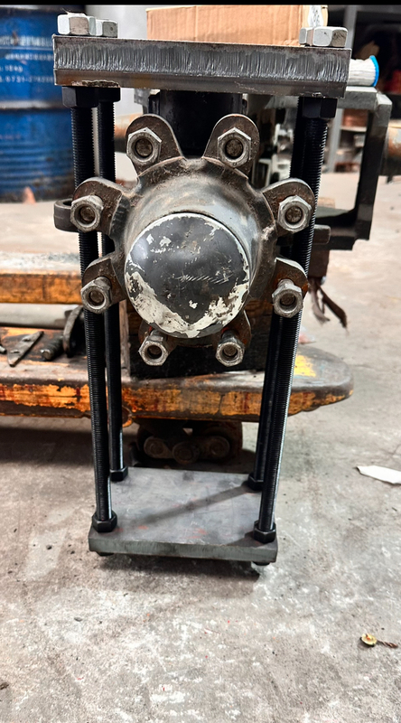 Forklift Rear Axle Vertical Shaft Disassembly Tool Forklift Accessories Forklift Repair Tool Rear Axle Vertical Shaft Ejector Forklift Rear Axle Vertical Shaft Disassembly Tool Forklift Accessories Forklift Repair Tool Rear Axle Vertical Shaft Ejector