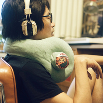 Magicbus × Not Lines × North Sea Monster Latex Neck Pillow Portable New Pants Band Peng Lei