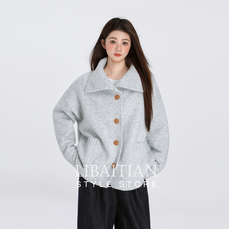 Gray Stand-Up Collar High-Neck Knitted Sweater Jacket for Women 2026 Spring New Loose Casual Cardigan Outerwear Gray Stand-Up Collar High-Neck Knitted Sweater Jacket for Women 2026 Spring New Loose Casual Cardigan Outerwear