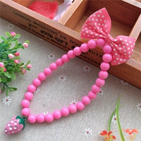 Розовая клубника