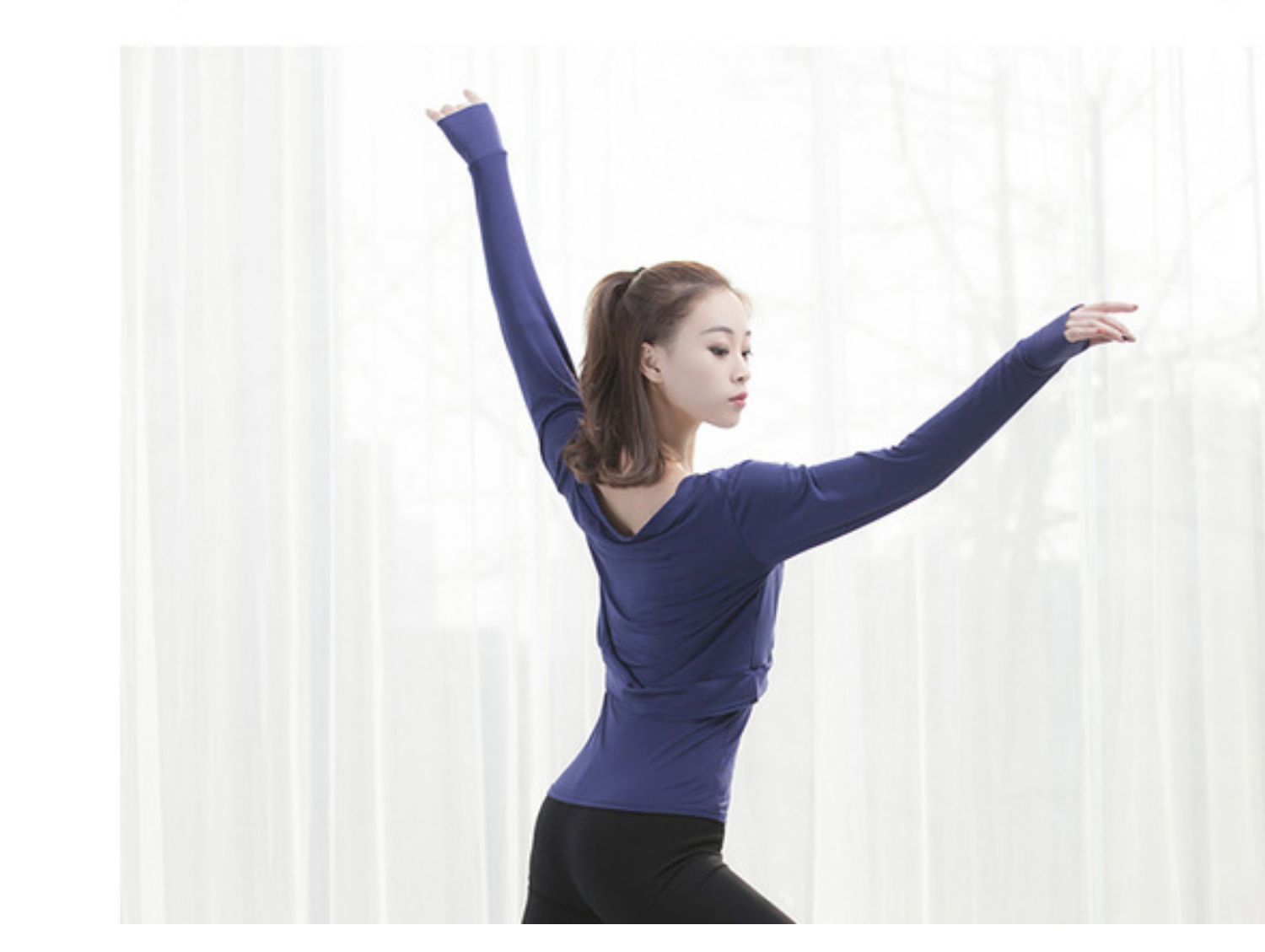 Khiêu vũ quần áo phụ nữ phù hợp với cơ thể yoga hiện đại nhảy dài tay áo cơ sở sinh viên cơ sở đào tạo thiết lập ngón tay - Khiêu vũ / Thể dục nhịp điệu / Thể dục dụng cụ giầy nhảy