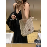 Летняя плетеная кожаная сумка на одно плечо