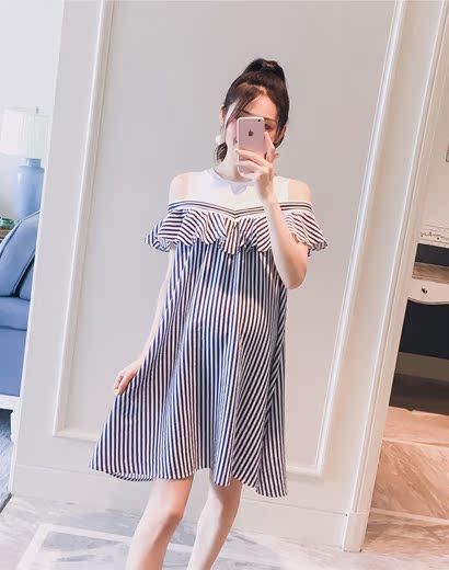 Thai sản mặc 2018 mùa hè mới sọc dọc strapless ruffle Một phiên bản búp bê phụ nữ mang thai hot mom dresses