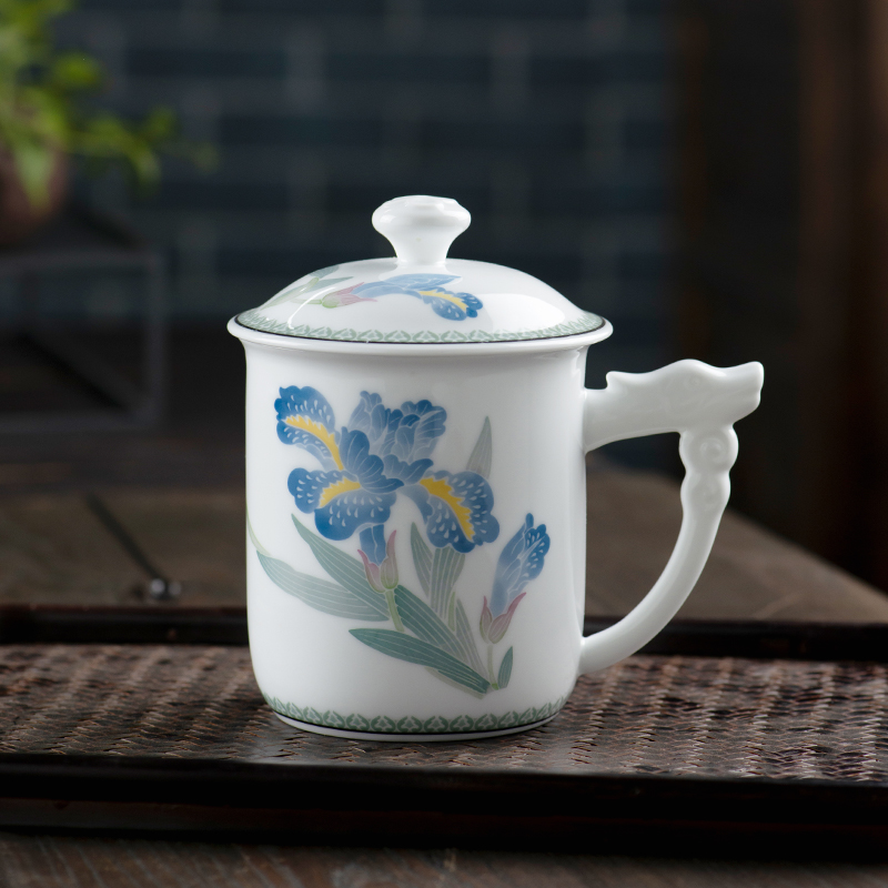 Ceramic cups with cover a single large capacity the office high - grade men and make tea cup hand - made Chinese style household drinking water