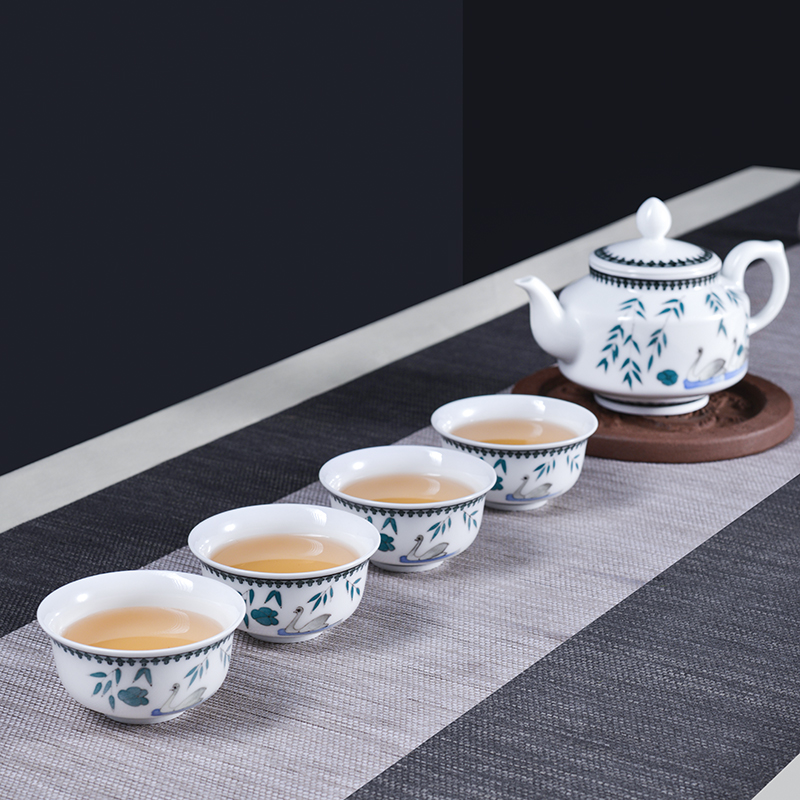 Under the glaze colorful kung fu tea set a pot of four cups of hand - made of ceramic teapot teacup tea set chicago-brewed goose tan night of the month