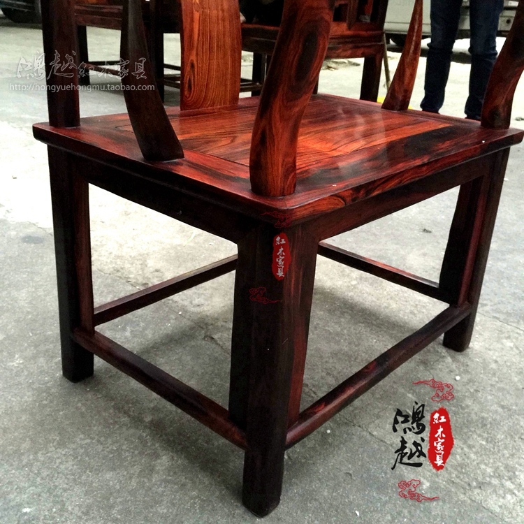 Bàn ghế gỗ gụ Lào bàn trà gỗ hồng đỏ Sian bàn gỗ hồng mộc Sian Bàn trà vuông Bộ năm mảnh đặt tại chỗ - Bàn ghế ngoài trời / sân ghế treo ban công