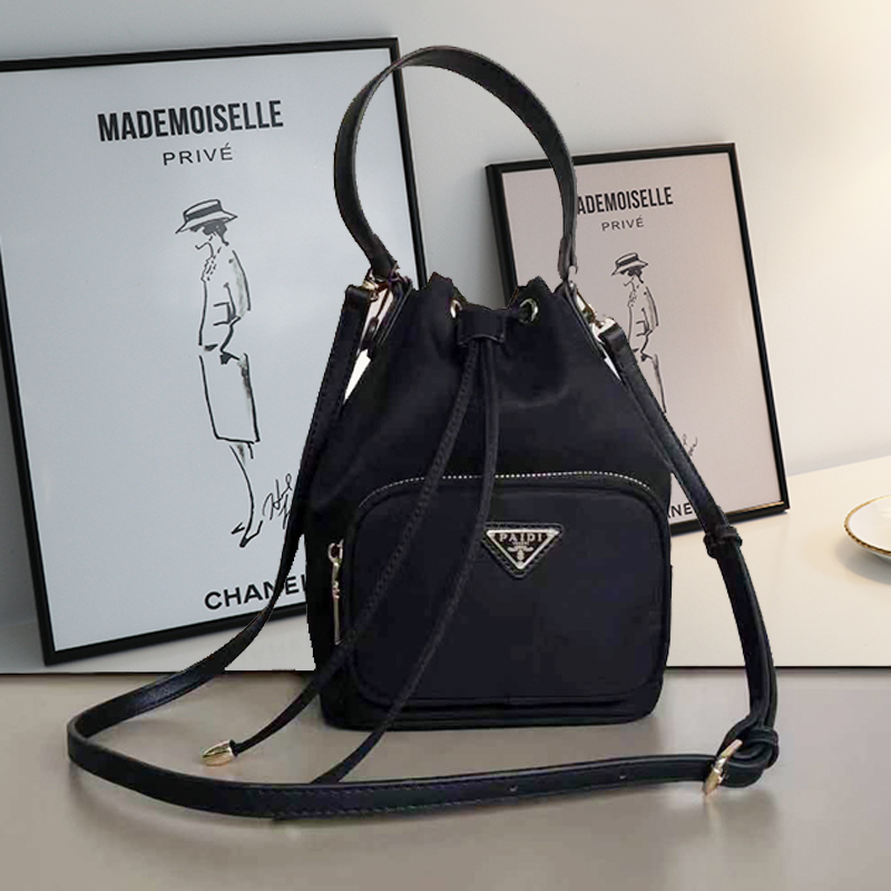 Trevosaqi 2024 New Nylon Drawstring Bucket Bag Handbag for Women Oxford Cloth Single Shoulder Crossbody Bag Trevosaqi 2024 New Nylon Drawstring Bucket Bag Handbag for Women Oxford Cloth Single Shoulder Crossbody Bag