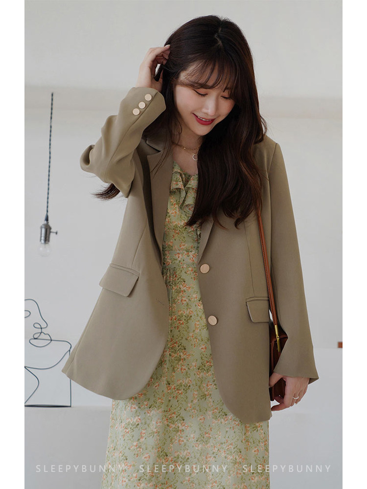 Dozing Rabbit Brown Suit Jacket Woman 2022 Spring new retro port Wind relaxation 100 Lap Casual West Suit Blouse