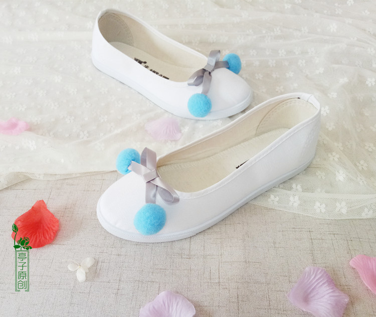 Giày phong cách cổ xưa được cải tiến Giày Hanfu Nữ nêm nông miệng vải bạt giày sneaker nữ
