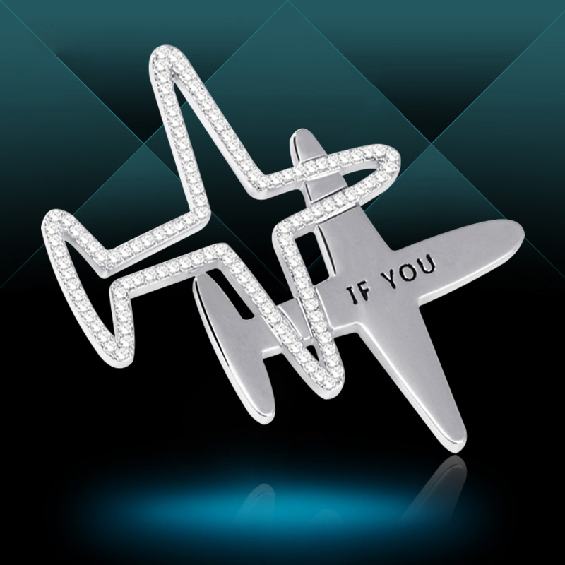 Lidicana aircraft brooch Men's suit accessories Simple badge trend wild host dinner jewelry