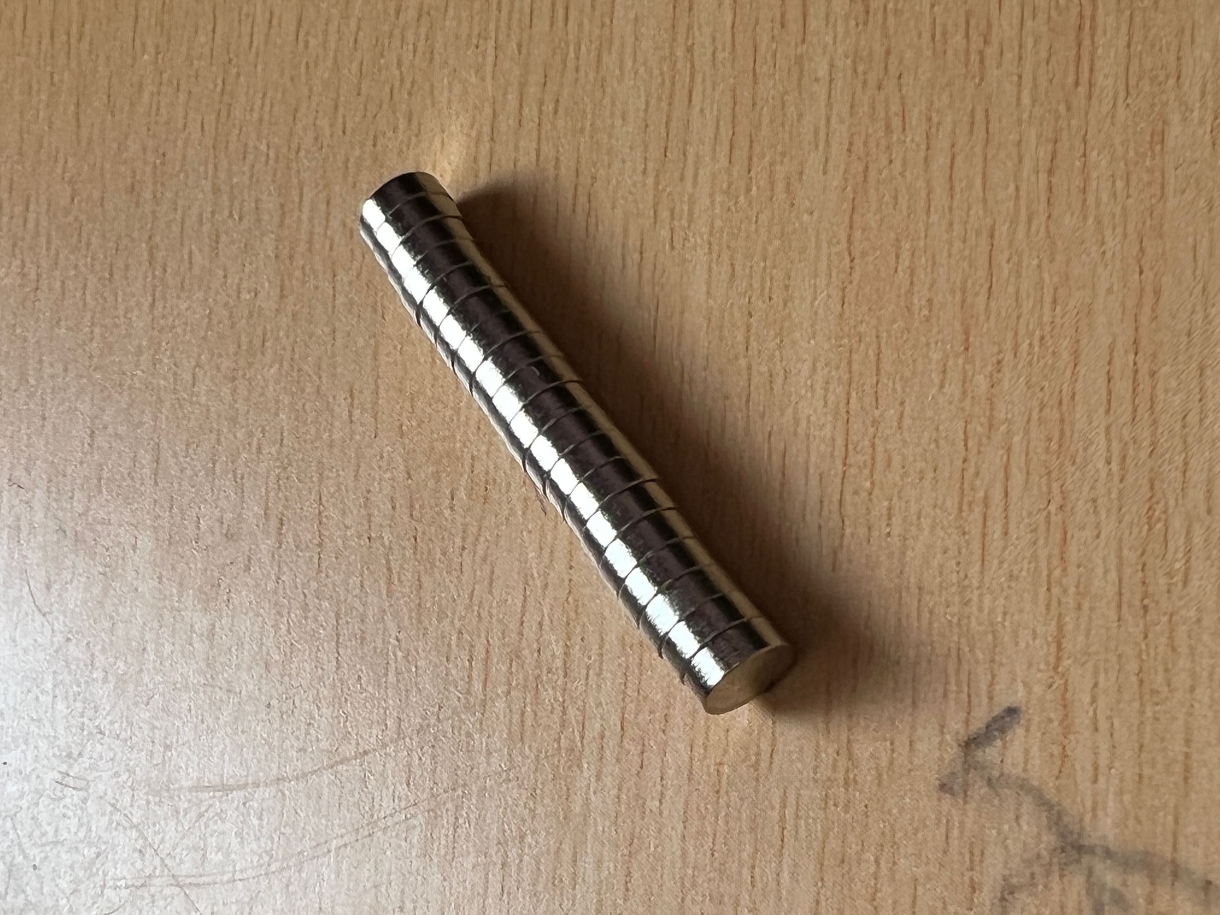 Round sheet) D4X2 5mm powerful magnet neodymium iron boron magnets permanent magnet Wang sucking iron stone 1 only to sell-Taobao