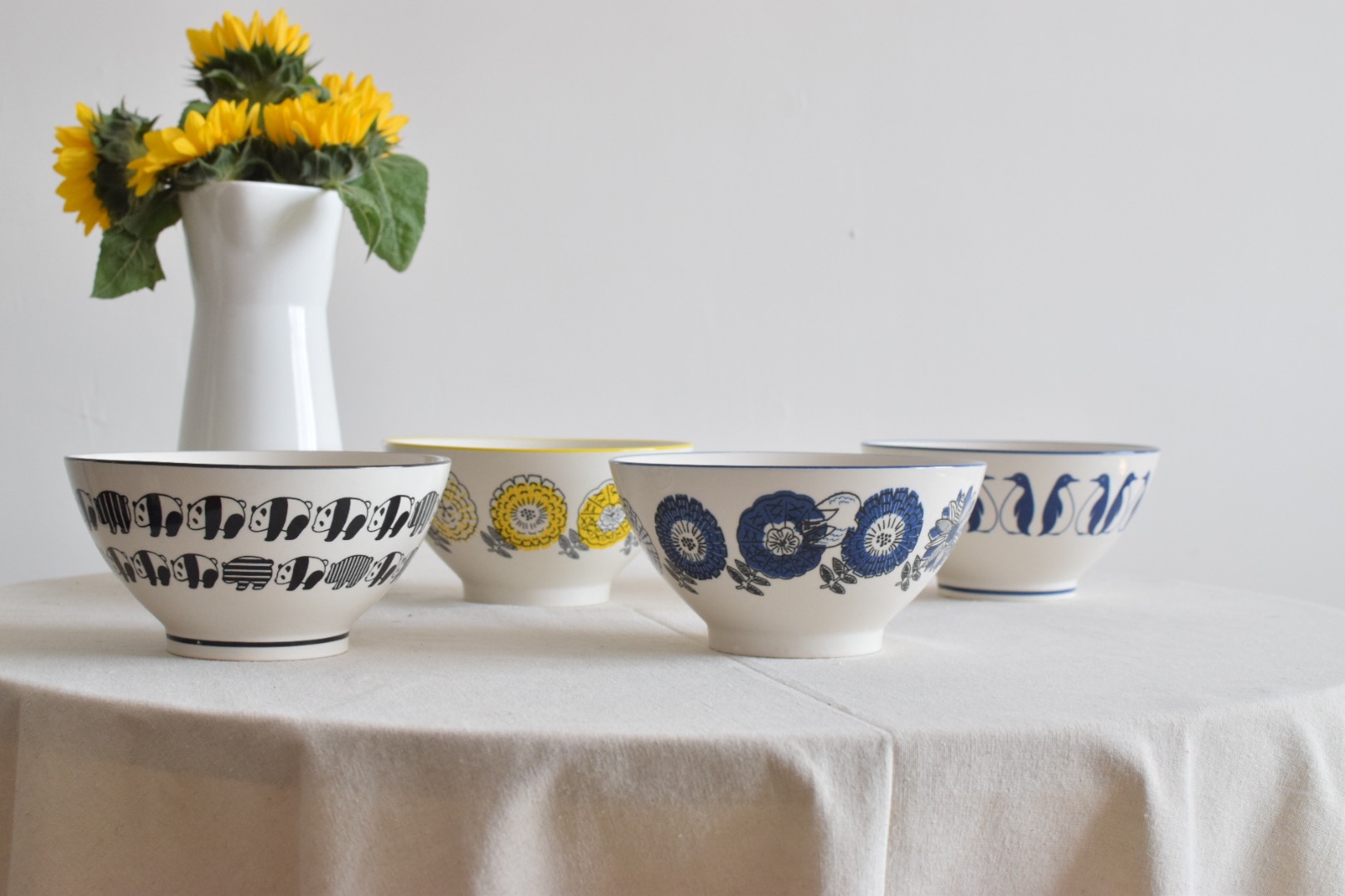 Japanese single ca home panda big bowl ceramic underglaze color swift noodles finished soup bowl big hat bowl dishwasher available