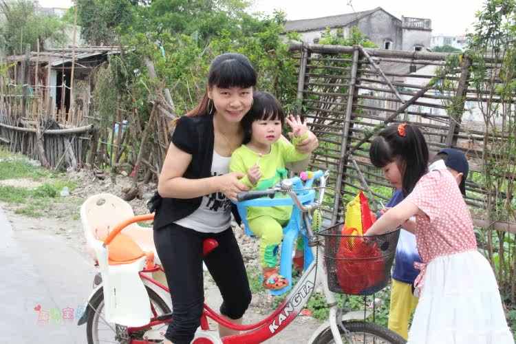 siège enfants pour vélo - Ref 2422950 Image 67
