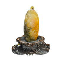 Natural Jade Yunnan Huanglong Jade Boutique Jewelry Grass Flower Flower Full Moon Pendant Love Sweater Chain Certificate