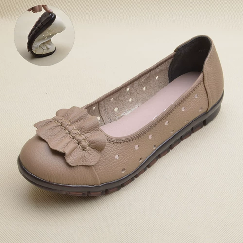 Тапочки в стиле Crocs на танкетке, комфортные босоножки, нескользящие дышащие «мамины туфли», закрытый носок, мягкая подошва, из натуральной кожи