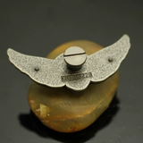 Ретро белый бронзовый череп богатство