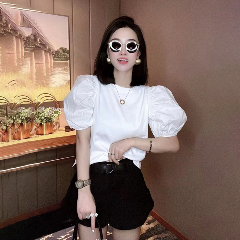 European Style 2024 Short-Sleeved Pure Cotton T-Shirt for Women, Summer White Puff Lantern Sleeve, Korean Version, Unique and Versatile Top European Style 2024 Short-Sleeved Pure Cotton T-Shirt for Women, Summer White Puff Lantern Sleeve, Korean Version, Unique and Versatile Top
