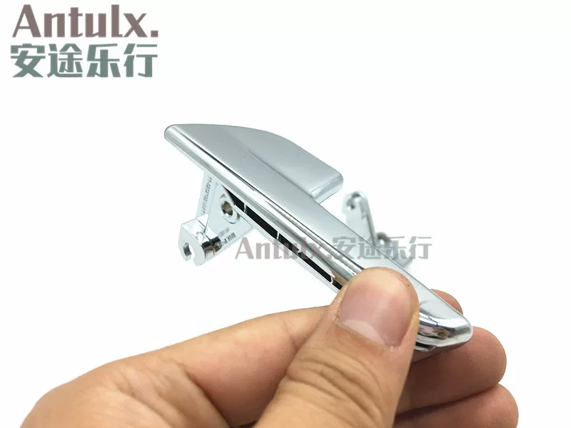 Подходит для внутренней крышки ремонта новой модели Chery A3 левая и правая внутренняя защелка новая защелка двери A3 световой фонарь облицовка ручки
