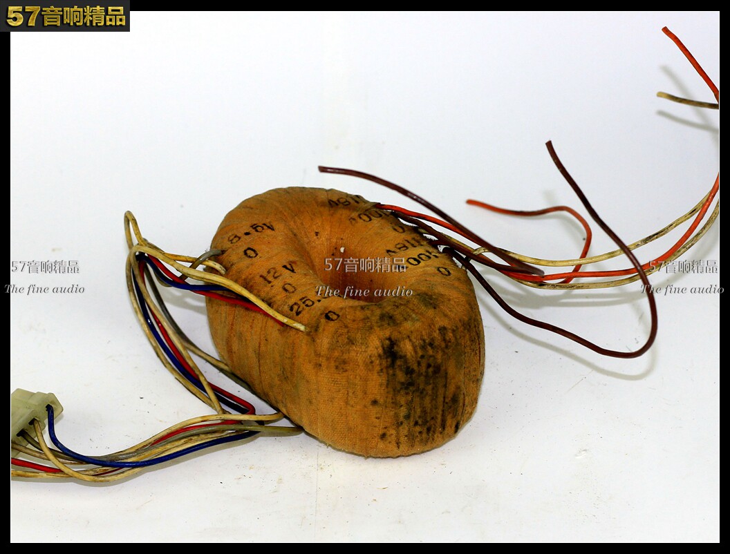 Second-hand imported transformer German equipment disassembly yellow cloth cattle 50W into 220V out of detail B290