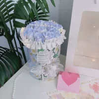 C21-банальный ледяной пучок цветов и белые окна открытая сумочка