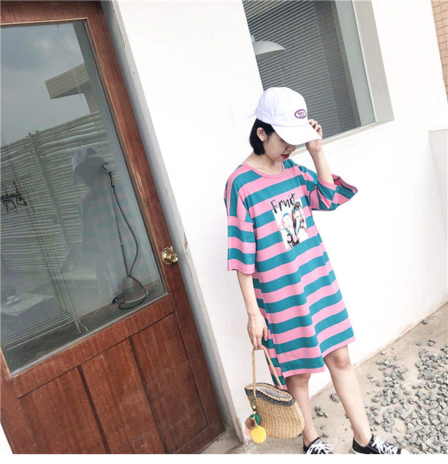 Cha mẹ mặc con đi biển mùa hè váy mẹ và phụ nữ một gia đình ba mẹ con Dương khí lưới đỏ rung cùng váy. - Trang phục dành cho cha mẹ và con đồng phục gia đình đi biển