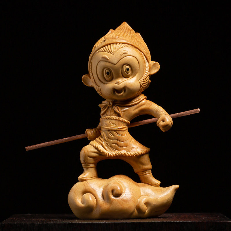 Boxwood creative solid wood Living room decoration crafts Fight against the Buddha Qi Tian Sheng Wood carving Car ornaments Sun Wukong