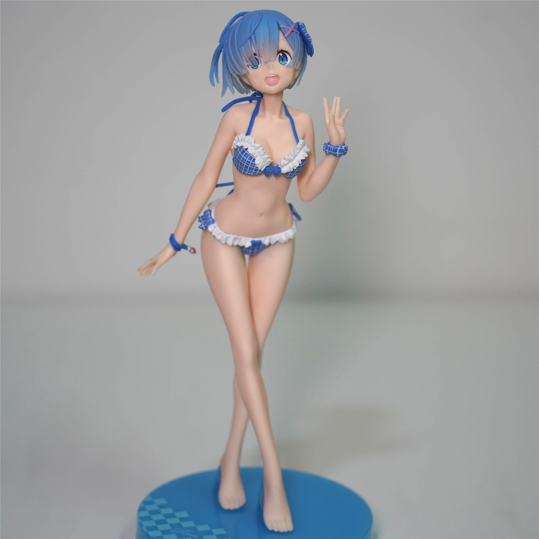 Different Color Water In Optical FactoryGenuine goods in stock   Taito   RE : Start from scratch   Remm    Rem   navy   Sailor suit   Scenery   Garage Kit