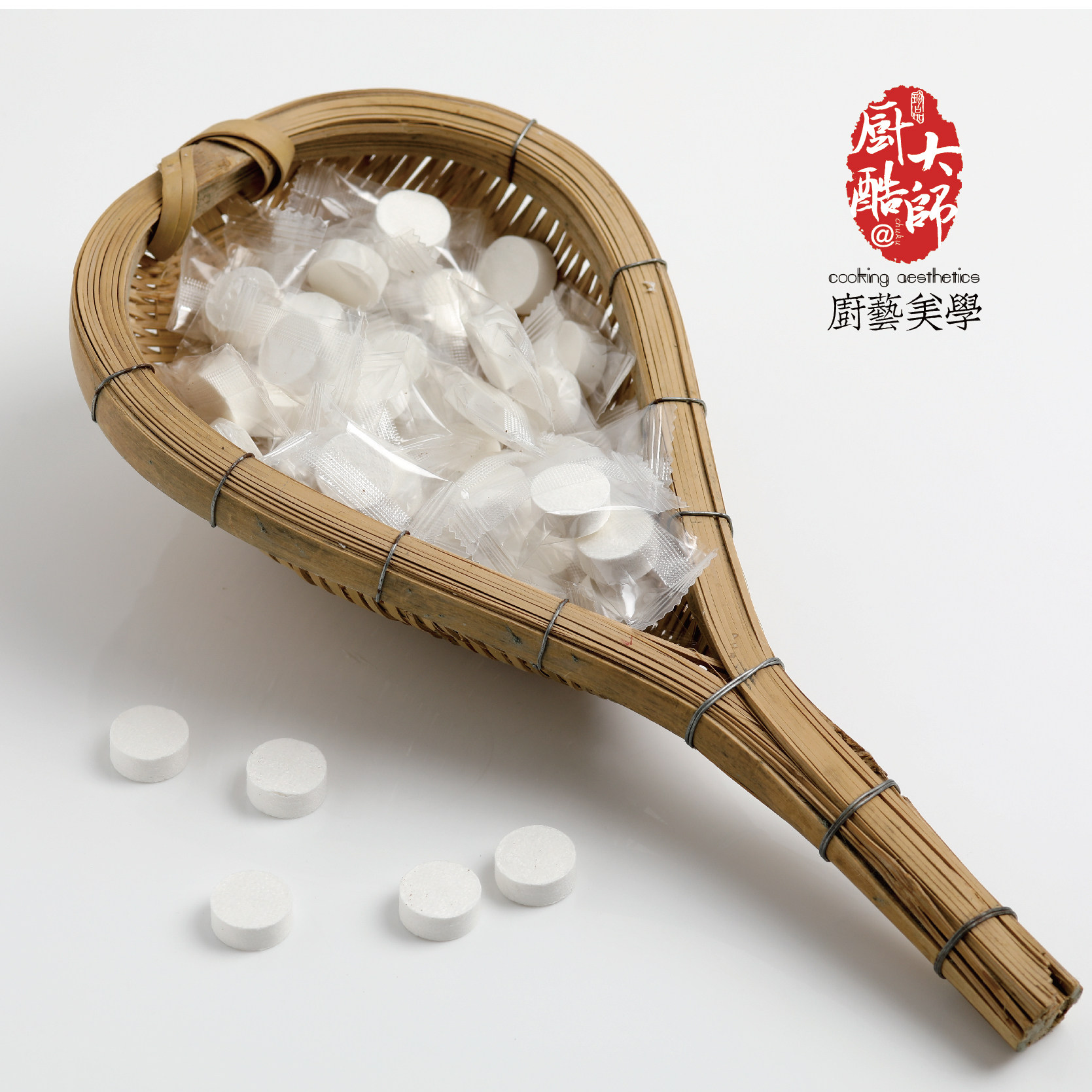 Kitchen cool creative Nicholas Tse battle kitchen god plants potted plants All things grow salad cutlery with bullets