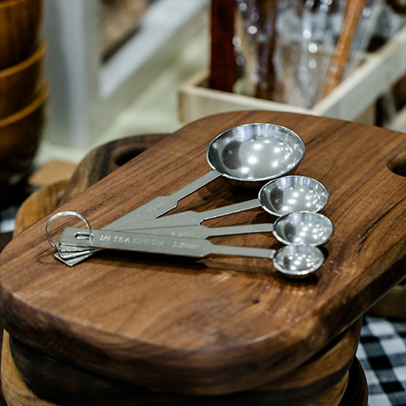 Stainless steel mango capsule measuring spoon spherical measuring spoon egg yolk spoon molecular food cooking tool spherical baking measuring spoon