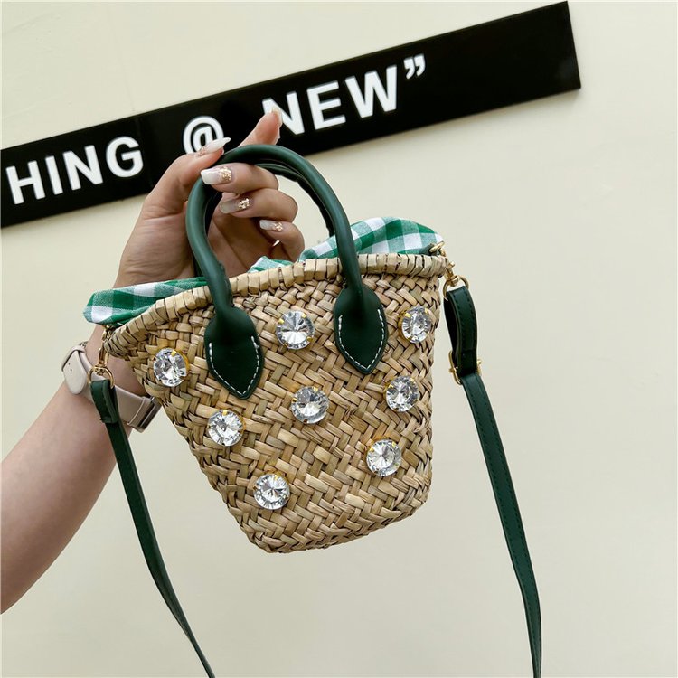 Straw Solid Color Fashion Weave Soft Surface Bucket Shape String Straw Bag display picture 3