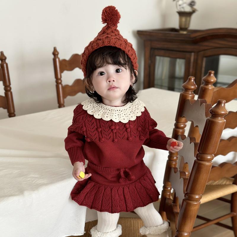 子供用セータースーツ おしゃれな赤い誕生日服 インスタイル 女の赤ちゃん 韓国の春服 1歳の写真ドレス