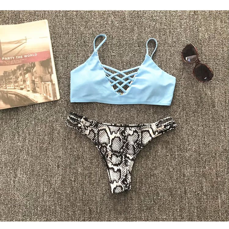 Mới bikini châu Âu và Mỹ chia tay áo tắm nữ bikini gợi cảm rỗng bikini spa ba điểm ngực nhỏ thu thập ao tam dep