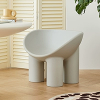 Небольшая карта скандинавский стул слона один сосуд с подводным стулом простой