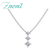 18K white gold princess square diamond pendant 20 points rose gold diamond clavicle chain Platinum wedding necklace customization