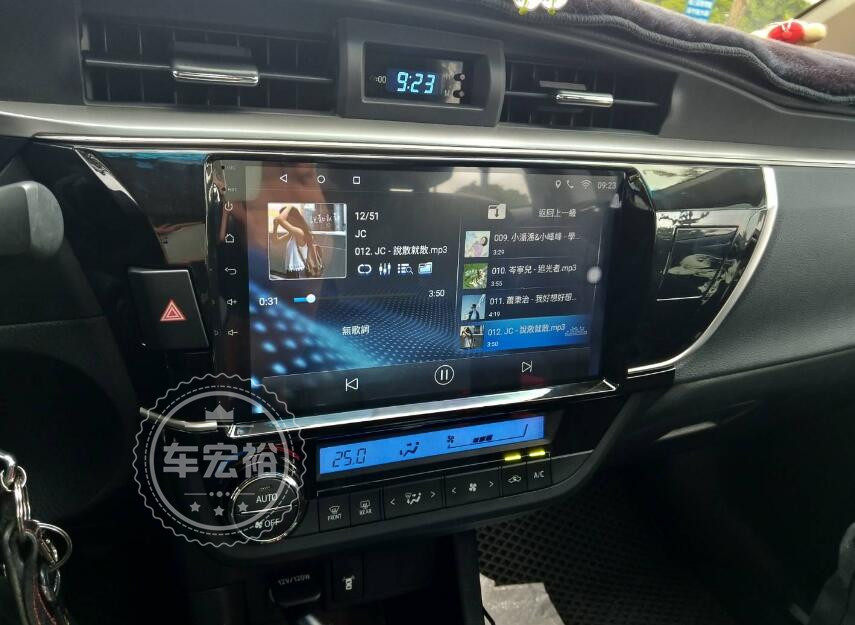14 Corolla Taiwan version of the big screen Android navigation built-in google play store navigation King