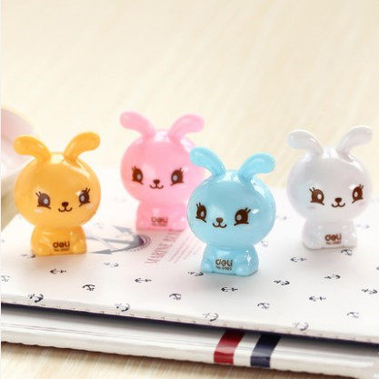 Featured 0560 cartoon cute Yuyo rabbit pencil cutter Creative pencil cutter Student prize pencil planer