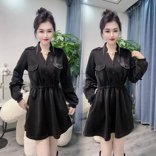 高级感气质V领抽绳显瘦连衣裙女2025冬季新款时尚洋气遮肉衬衫裙