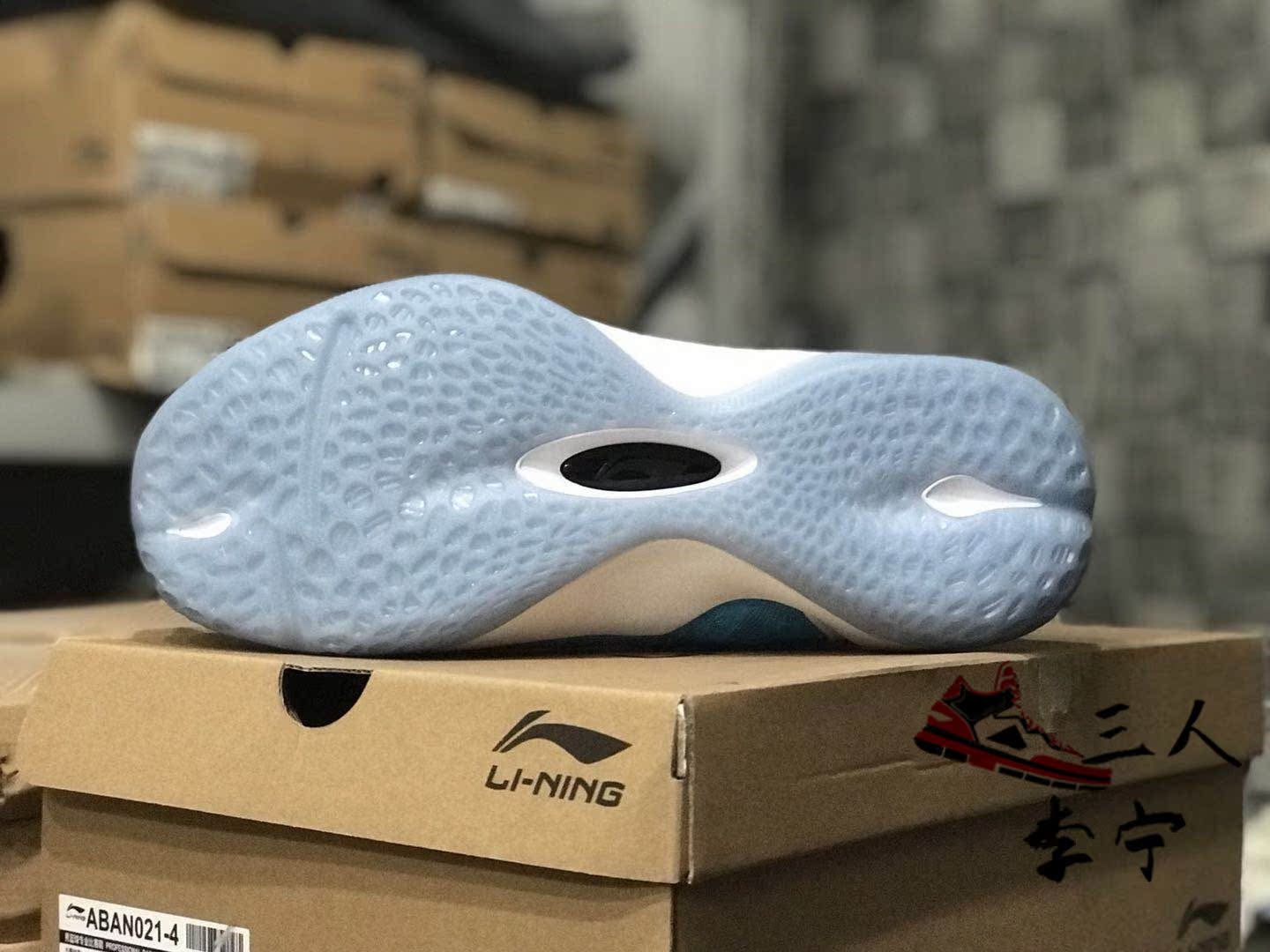 Li Ning quầy đích thực 2018 hè mới âm thanh tốc độ 6 thế hệ đệm bóng rổ thoáng khí chuyên nghiệp thi đấu ABAN021 giày thể thao