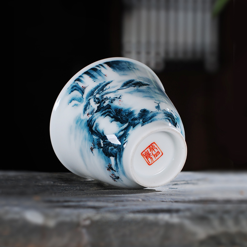 The Owl up jingdezhen tea set under the glaze color hand - made landscape master cup sample tea cup kunfu tea cup