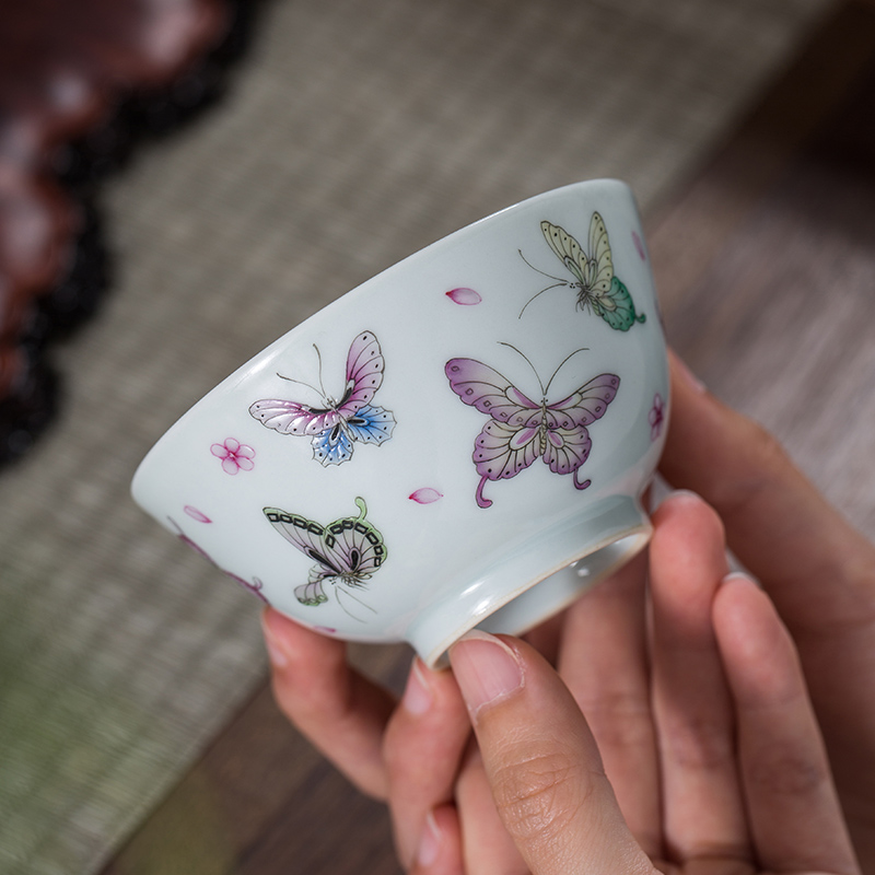 The Owl up jingdezhen tea masters cup draw with enamel butterfly single CPU checking ceramic sample tea cup
