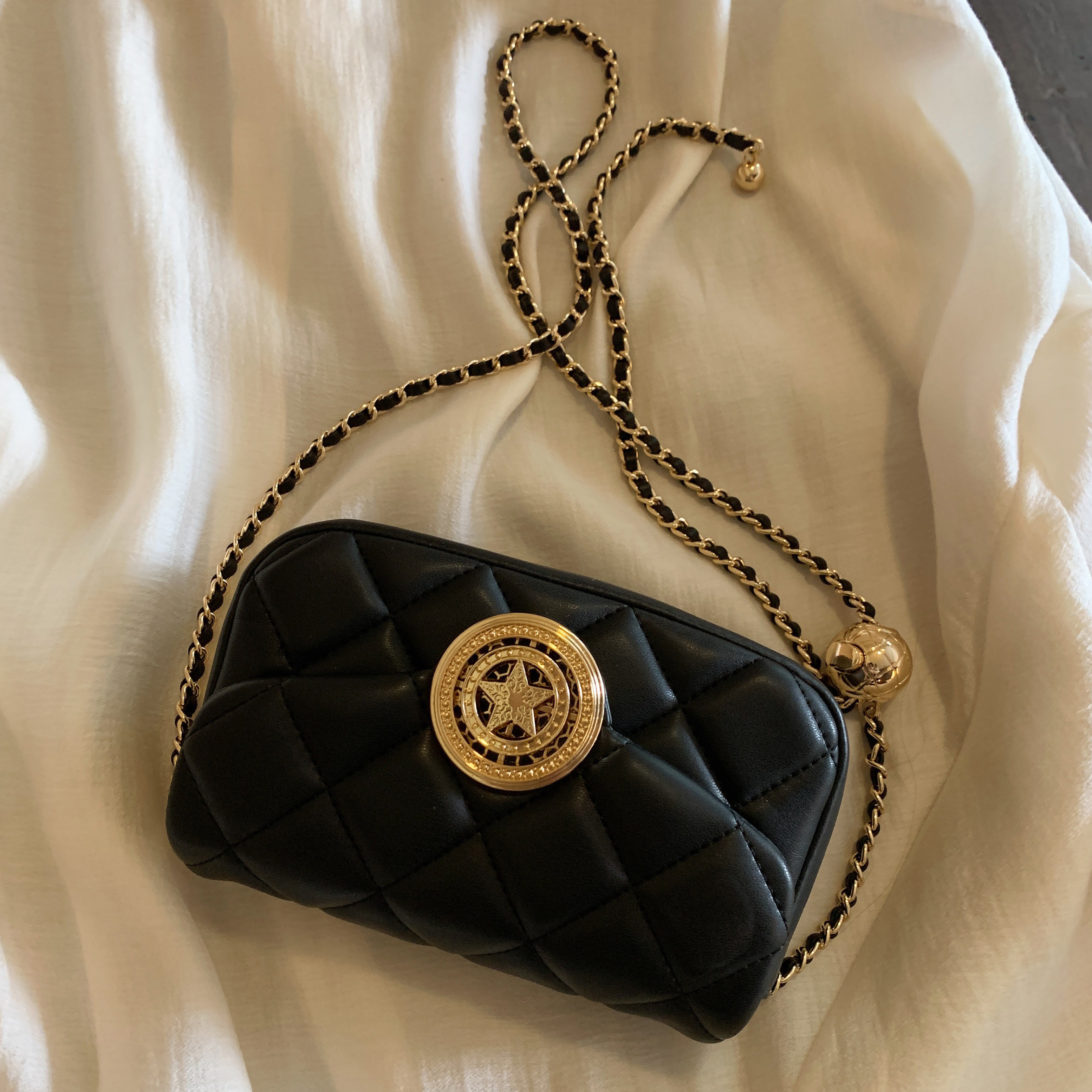 South Wind Chio2nd Fighter Star Shift Small Volume Bag Woman 2023 Retro Ding Chain Strip Slipper Bag