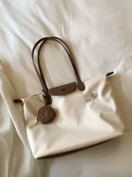 Белый, предпродажа