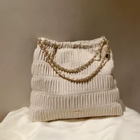 Облачный белый