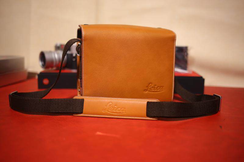 Leica Leica dluxtyp109 камера оригинальные пакет кобура лайкра DLUX7 натуральная кожа горизонтальное исполнение база бесплатная доставка 