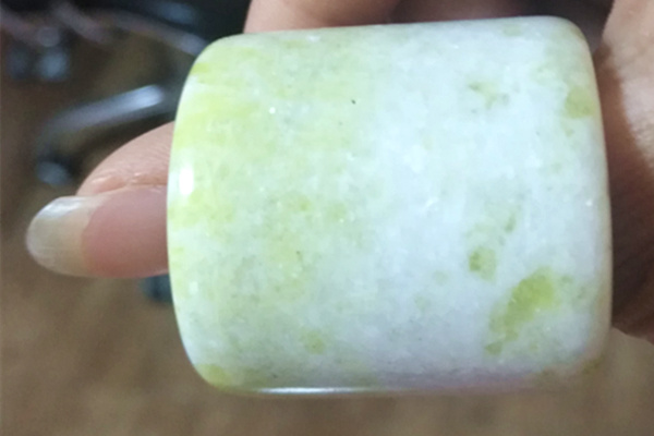 Shaanxi Lantian jade wrench Ginger Flower Jade Wrench A Goods Jade Wrench Natural Jade Wrench Men's Wrench