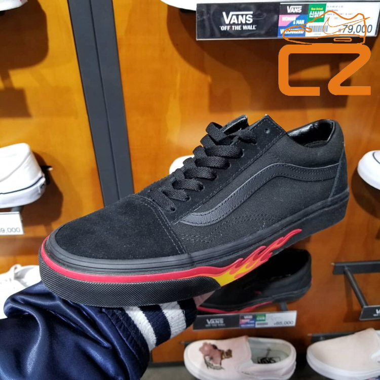 Giày tăng trưởng vans os cổ điển ngọn lửa thấp nam và nữ giày vải VN0A38G1Q8Q giay the thao