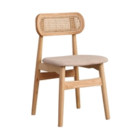 Цвет массива дерева, бежевый коврик из хлопка и льна, натуральный ротанг из массива дерева.