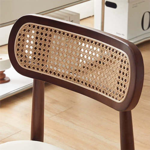 Обеденный стул, скандинавский стул из цельного дерева для небольшой квартиры, бытовой стул из ротанга, средневековый простой стул из ротанга, обеденный стул для столовой, стул со спинкой