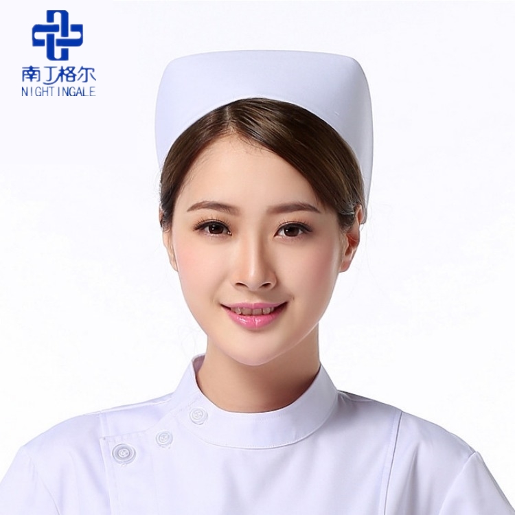 Nightingale y tá mũ phụ nữ da trắng trung bình đang tuxedo hat phòng phẫu thuật thực hành y tá phòng khám mùa xuân và mùa hè bán hàng nóng