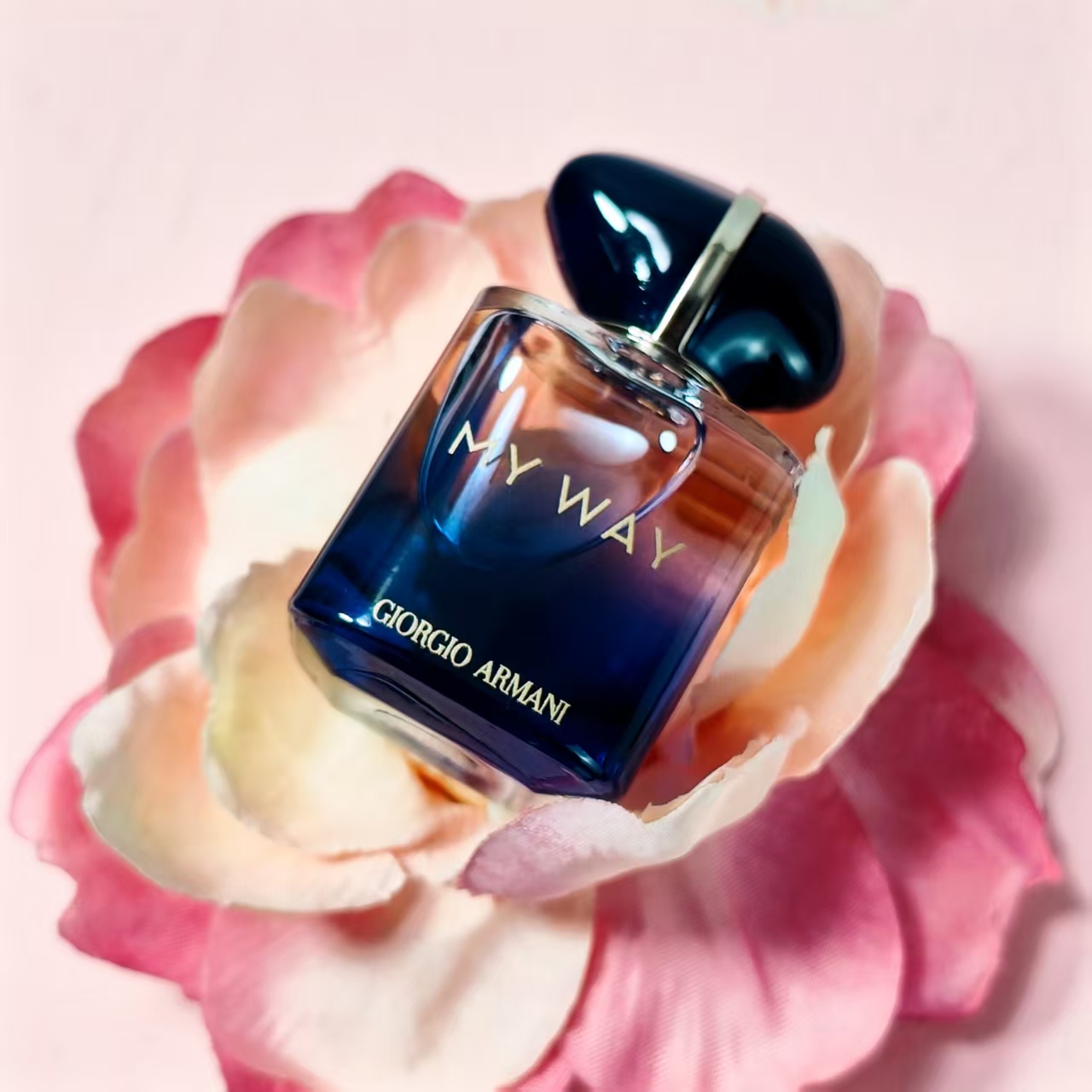 【GIORGIO ARMANI】 MY WAY 女性用香水 MY WAY 自我无界果香版女士香水50ml | 香水-女士| Giorgio Armani®中国官网